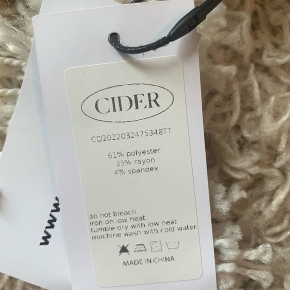 Corset top (New!) - Picture 4 of 5